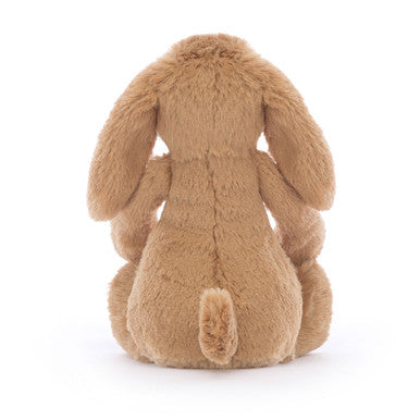 Chiot timide au caramel